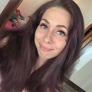 Meet your Posher, Posh